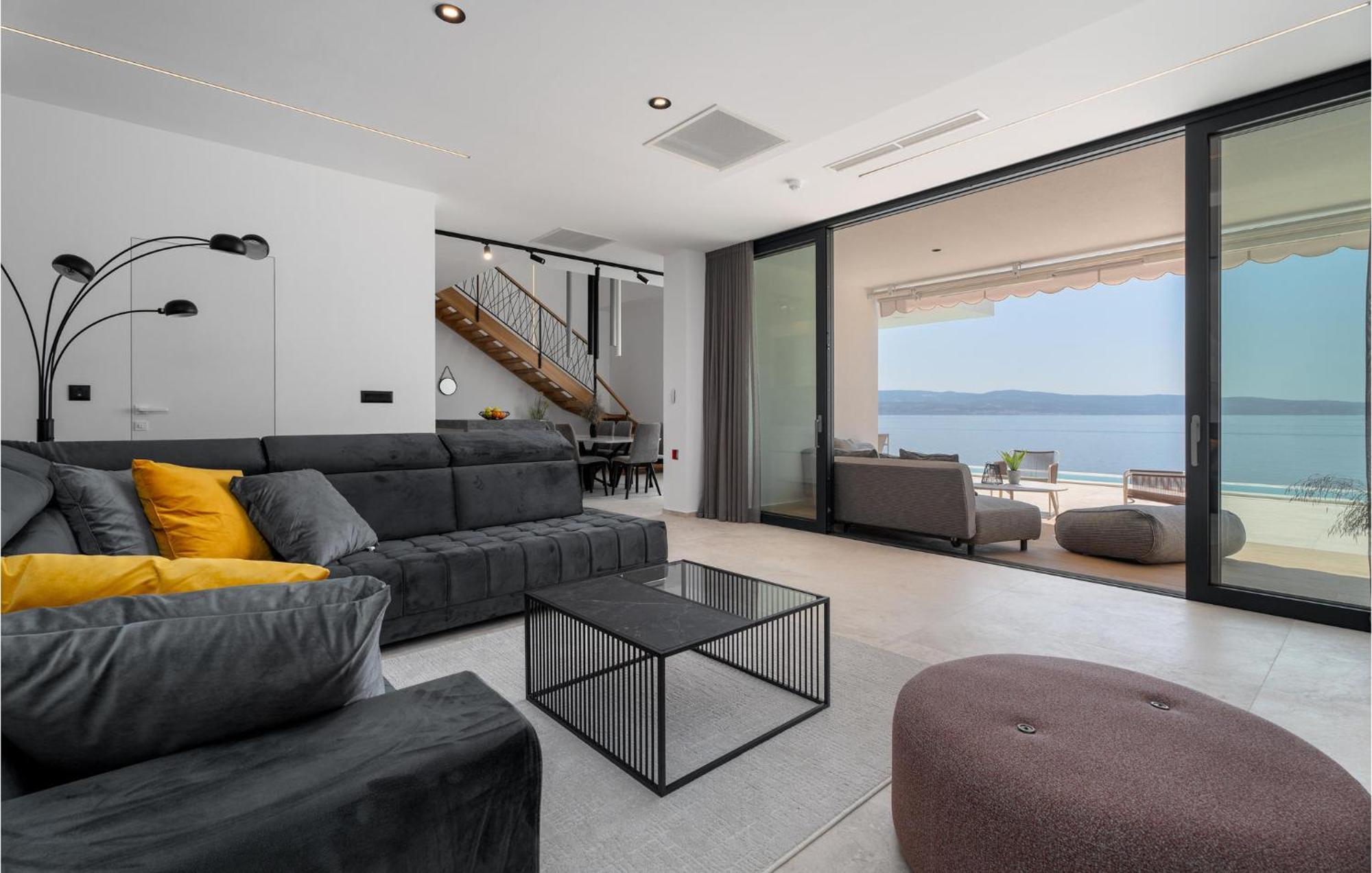 Beautiful Home In Omis With Kitchen Екстер'єр фото