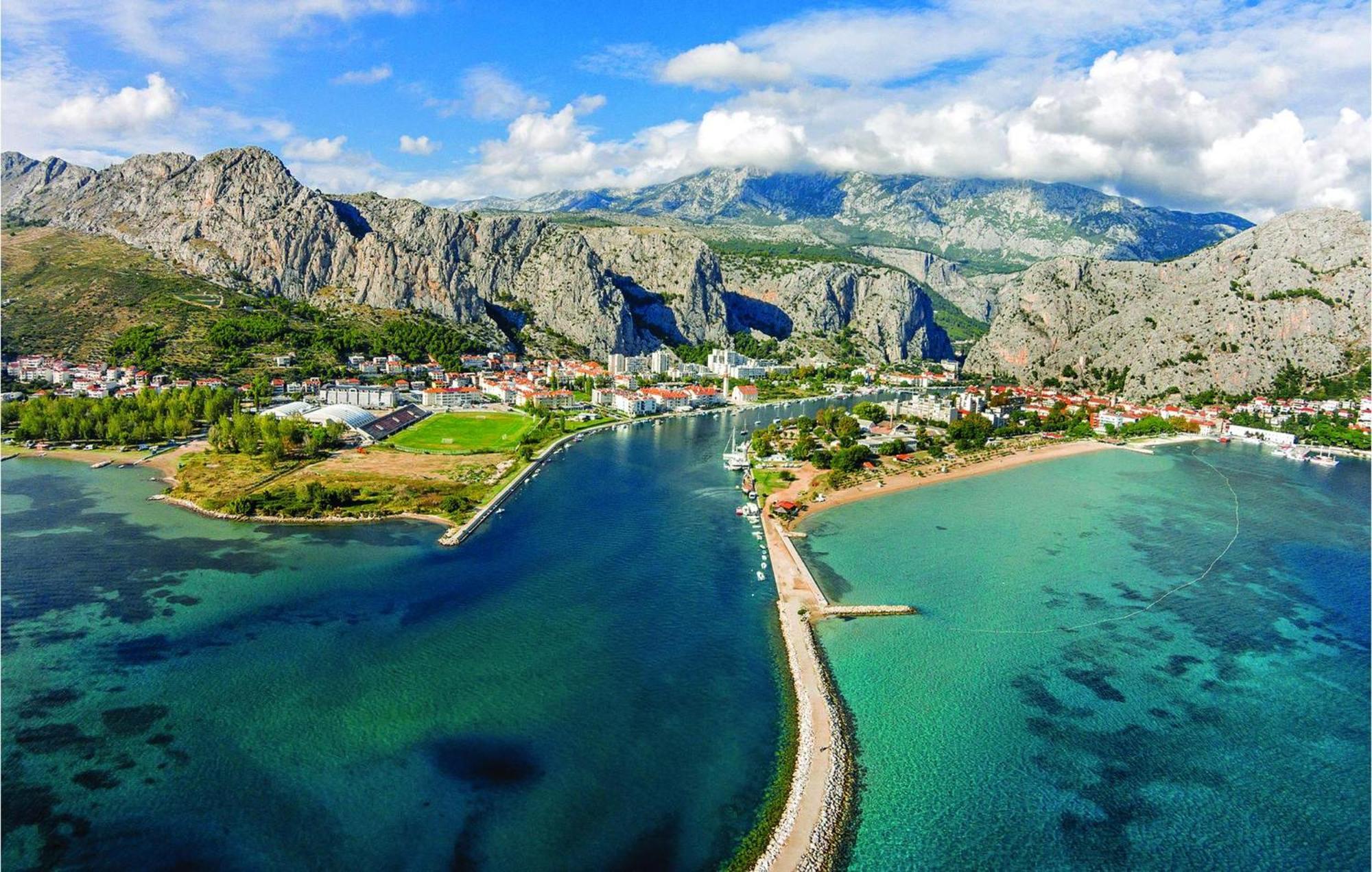 Beautiful Home In Omis With Kitchen Екстер'єр фото